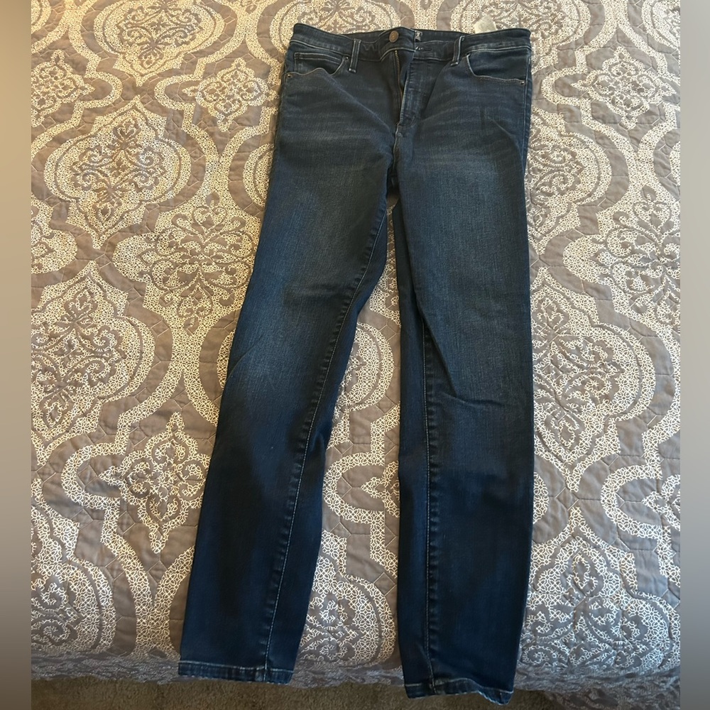 Abercrombie & Fitch High Rise Super Skinny Jean